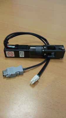 Yaskawa SGMM-A2C313 AC SERVO MOTOR 2A 24V 20W 3000RPM INSB NEW