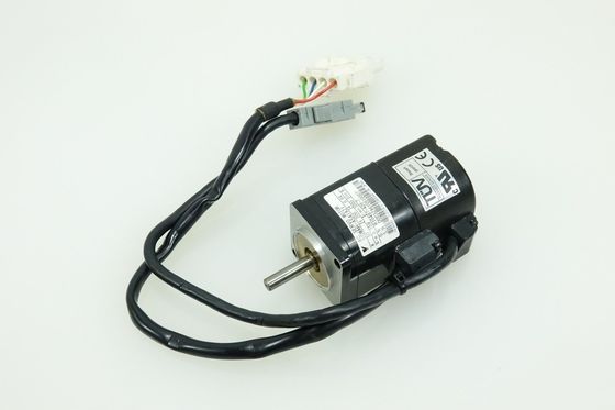 Yaskawa SGMAH-A5A1A21 AC SERVO MOTOR 200V 0.64A 50W 3000RPM NEW