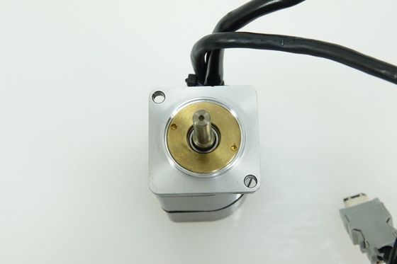 Yaskawa SGMAH-A5A1A21 AC SERVO MOTOR 200V 0.64A 50W 3000RPM NEW