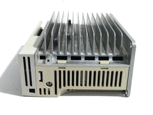 Yaskawa SGDL-04AP AC SERVO AMPLIFIER 200-230V 6A 400W 50/60HZ NEW