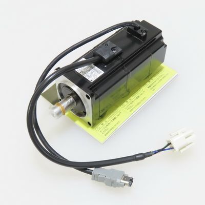 Yaskawa SGMAH-02AAA2C AC SERVO MOTOR 200V 2.6A 200W 3000RPM NEW