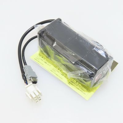 Yaskawa SGMAH-02AAA2C AC SERVO MOTOR 200V 2.6A 200W 3000RPM NEW