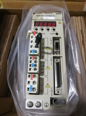 Yaskawa SGDM-08AC-SD1 AC SERVO AMPLIFIER 200-230V 5.5A 0.5KW NEW