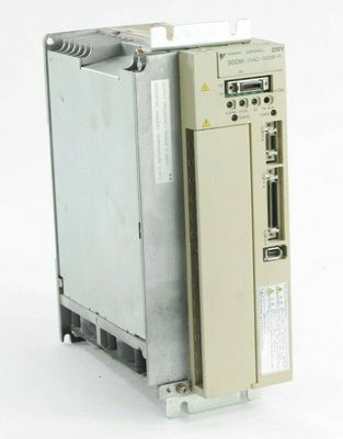 Yaskawa SGDM-08AC-SD2A AC SERVO AMPLIFIER 200-230V 5.5A 0.5KW NEW
