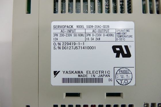 Yaskawa SGDM-08AC-SD2B AC SERVO AMPLIFIER 200-230V 5.5A 0.5KW NEW