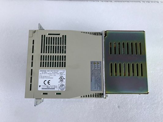 Yaskawa SGDM-15AC-SD1 AC SERVO AMPLIFIER 200-230V 7A 1KW NEW