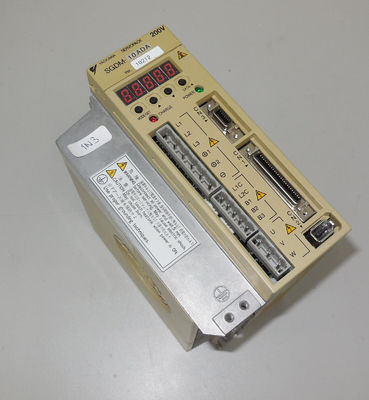 Yaskawa SGDM-10AN-P AC SERVO AMPLIFIER 200-230V 7A 1KW NEW