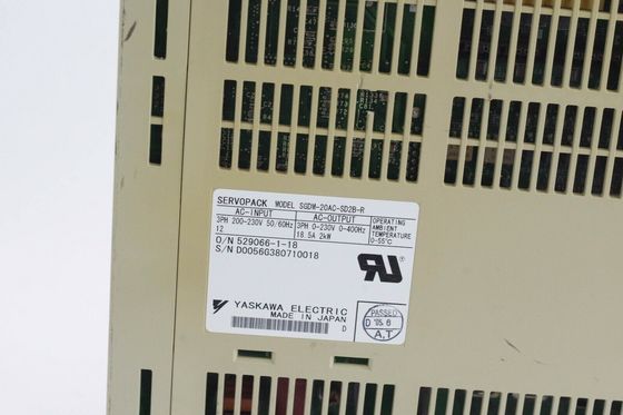 Yaskawa SGDM-20AC-SD2B AC SERVO AMPLIFIER 200-230V 18.5A 2KW NEW
