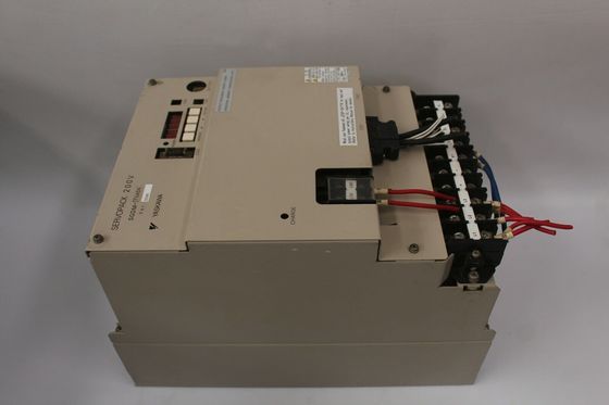 Yaskawa SGDM-75ADA AC SERVO AMPLIFIER 200-230V 41A 7.5KW NEW