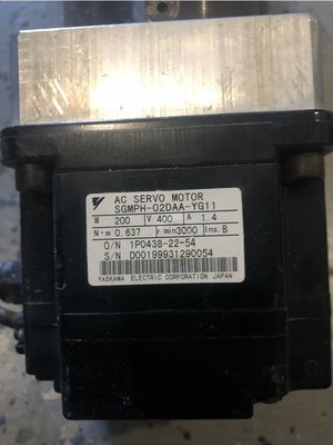 Yaskawa SGMPH-02ACA-SW11 AC SERVO MOTOR 200V 0.89A 100W 3000RPM NEW
