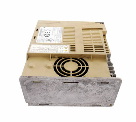 Yaskawa SGDS-08A12AY27 AC SERVO AMPLIFIER 200-230V 8.8A 750W NEW