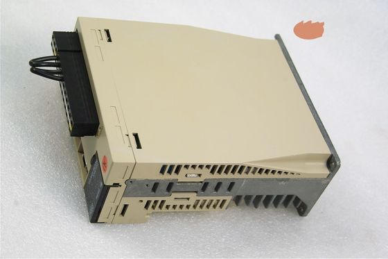 Yaskawa SGDS-10A01A AC SERVO AMPLIFIER 200-230V 4.9A 1KW NEW
