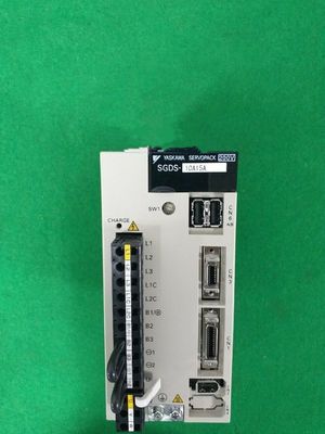 Yaskawa SGDS-10A15A AC SERVO AMPLIFIER 200-230V 4.9A 1KW NEW