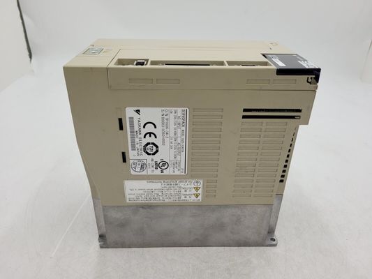 Yaskawa SGDS-30A05A AC SERVO AMPLIFIER 200-230V 15A 3KW 50/60HZ NEW