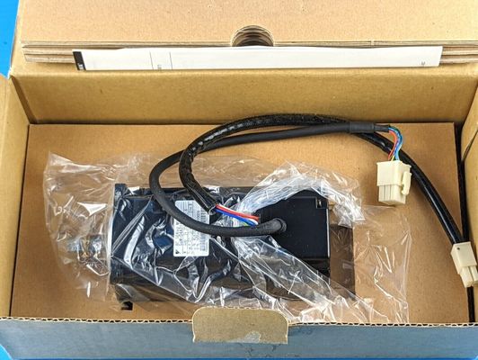 Yaskawa SGM-A5A314-Y1 AC SERVO MOTOR 100W 200V 0.87A 3000RPM NEW