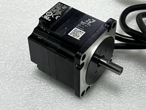 Yaskawa SGM-01A3SU31 AC SERVO MOTOR 100W 200V 0.87A 3000RPM NEW