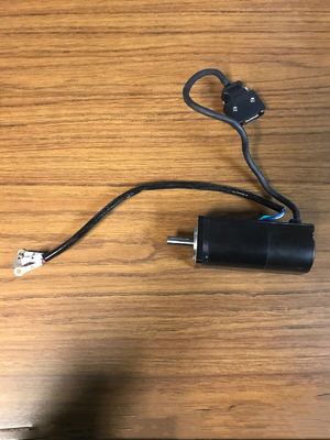 Yaskawa SGM-01B312 AC SERVO MOTOR 100W 100V 2.2A 3000RPM NEW