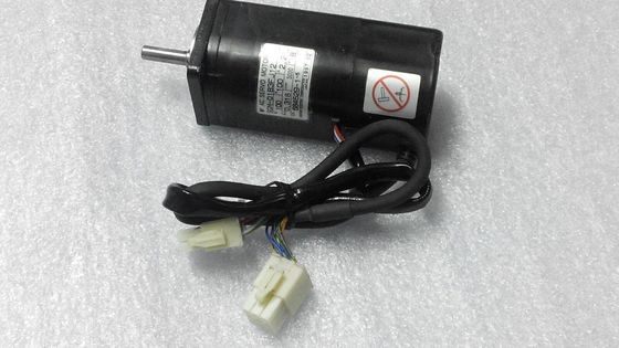 Yaskawa SGM-01B3FJ12 AC SERVO MOTOR 100W 100V 2.2A 3000RPM NEW