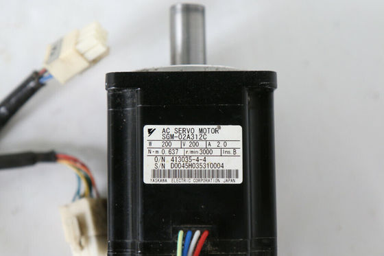 Yaskawa SGM-02A312C AC SERVO MOTOR 200W 200V 2A 3000RPM NEW