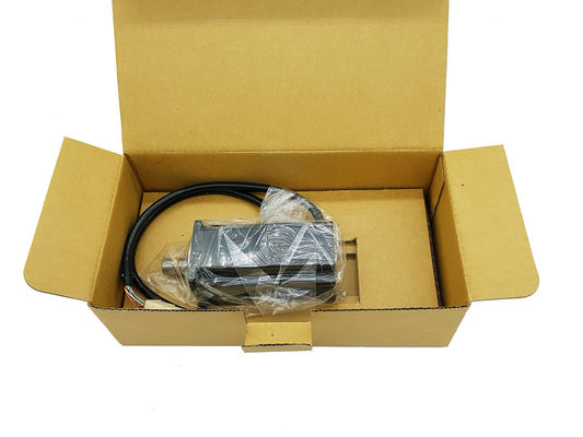 Yaskawa SGM-04V314C AC SERVO MOTOR 400W 200V 2.6A 3000RPM NEW