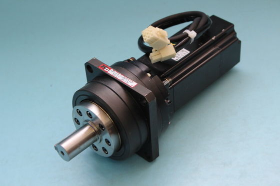 Yaskawa SGM-04A3SU11 AC SERVO MOTOR 400W 200V 2.6A 3000RPM NEW