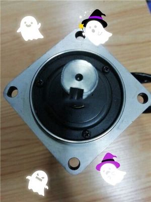 Yaskawa SGM-04A3NT21 AC SERVO MOTOR 400W 200V 2.6A 3000RPM NEW