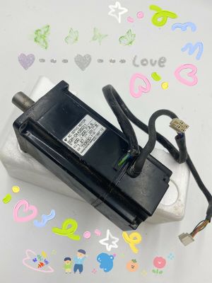 Yaskawa SGM-04A3SB22 AC SERVO MOTOR 400W 200V 2.6A 3000RPM NEW
