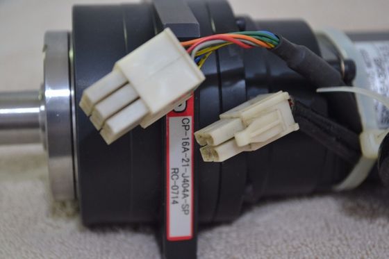 Yaskawa SGM-08A3G16 AC SERVO MOTOR 750W 200V 4.4A 3000RPM NEW
