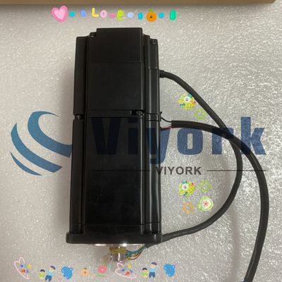 Yaskawa SGM-08A3TE11 AC SERVO MOTOR 750W 200V 4.4A 3000RPM NEW