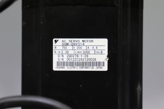 Yaskawa SGM-08V314 AC SERVO MOTOR 750W 200V 4.4A 3000RPM NEW