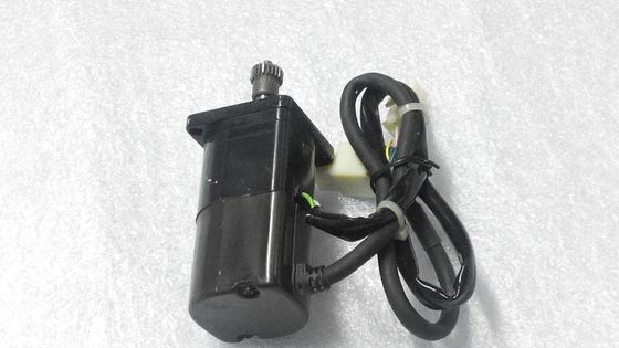 Yaskawa SGM-A3B3FJ12 AC SERVO MOTOR 30W 100V 0.63A 3000RPM NEW