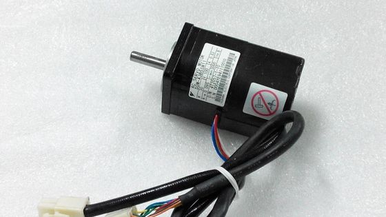 Yaskawa SGM-A3B5SW11 AC SERVO MOTOR 30W 100V 0.63A 3000RPM NEW