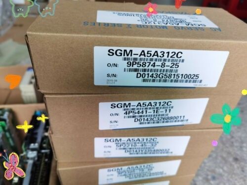 Yaskawa SGM-A5A312C AC SERVO MOTOR 50W 200V 0.6A 3000RPM NEW