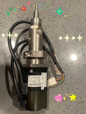 Yaskawa SGM-A5A3NS11 AC SERVO MOTOR 50W 200V 0.6A 3000RPM NEW