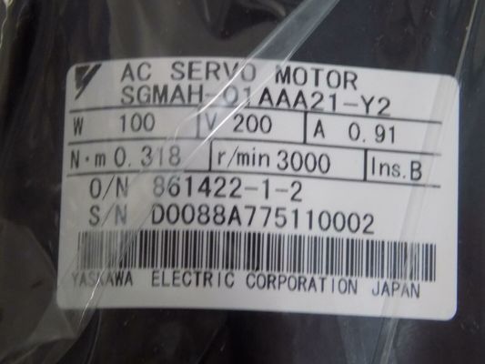 Yaskawa SGMAH-01AAA21-Y2 AC SERVO MOTOR 100W 200V 3000RPM NEW