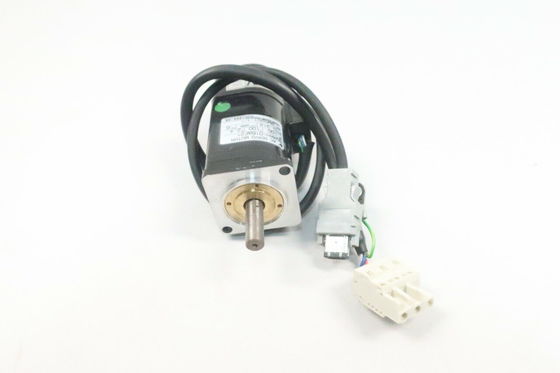 Yaskawa SGMAH-01BBA-TH12 AC SERVO MOTOR 100W 100V 2.4A NEW