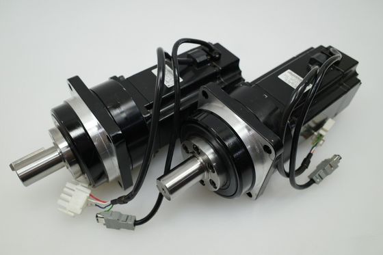 Yaskawa SGMAH-01AAAH161 AC SERVO MOTOR 100W 200V 0.91A 3000RPM NEW
