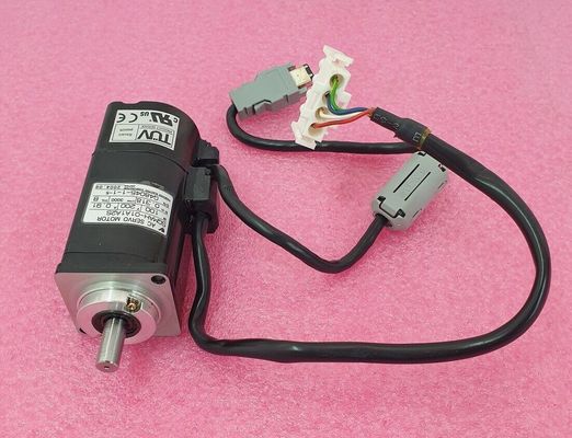 Yaskawa SGMAH-01B1A2S AC SERVO MOTOR 100W 200V 0.91A 3000RPM NEW