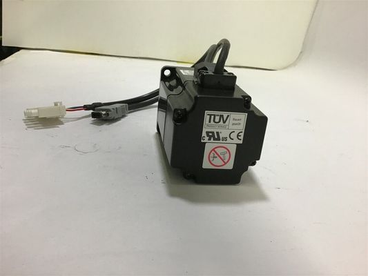 Yaskawa SGMAH-02AAAG761 AC SERVO MOTOR 200W 200V 2.1A 3000RPM NEW