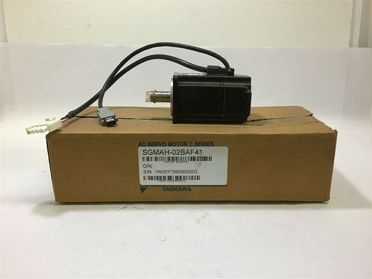 Yaskawa SGMAH-02AAAG761 AC SERVO MOTOR 200W 200V 2.1A 3000RPM NEW