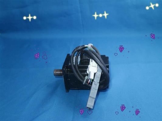 Yaskawa SGMAH-02BAA21 AC SERVO MOTOR 200W 100V 3A 3000RPM NEW