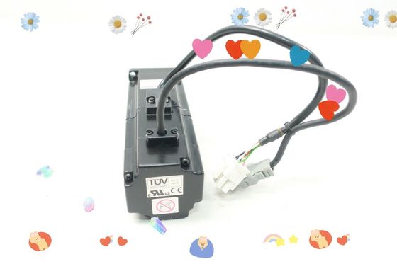 Yaskawa SGMAH-04A1A2 AC SERVO MOTOR 400W 200V 2.8A 3000RPM NEW