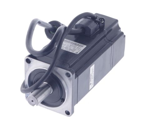 Yaskawa SGMAH-04A1A41 AC SERVO MOTOR 400W 200V 2.8A 3000RPM NEW