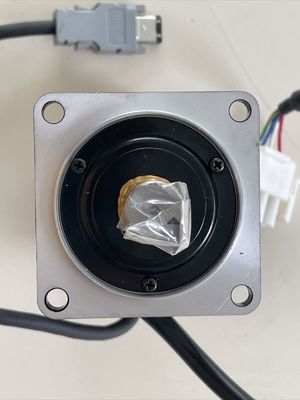 Yaskawa SGMAH-04AAA2B AC SERVO MOTOR 400W 200V 3000RPM 2.8A NEW