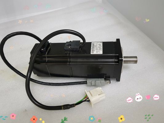 Yaskawa SGMAH-04AAA2C AC SERVO MOTOR 400W 200V 3000RPM 2.8A NEW