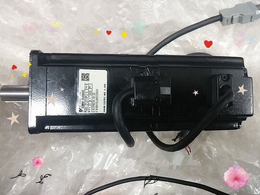 Yaskawa SGMAH-04AAA4C AC SERVO MOTOR 400W 200V 3000RPM 2.8A NEW