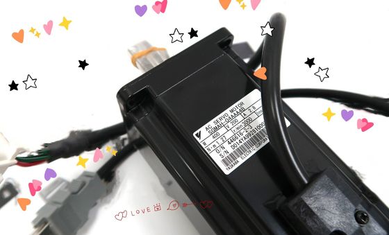 Yaskawa SGMAH-04AAA6B AC SERVO MOTOR 400W 200V 3000RPM 2.8A NEW