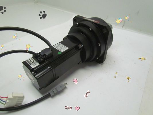 Yaskawa SGMAH-04AAAGC61 AC SERVO MOTOR 400W 200V 3000RPM 2.8A NEW