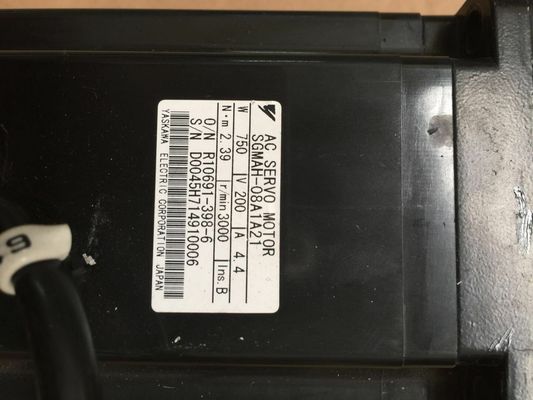 Yaskawa SGMAH-08A1A21 AC SERVO MOTOR 750W 200V 3000RPM 4.4A NEW