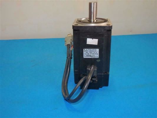 Yaskawa SGMAH-08AAAYU41 AC SERVO MOTOR 750W 200V 3000RPM 4.4A NEW